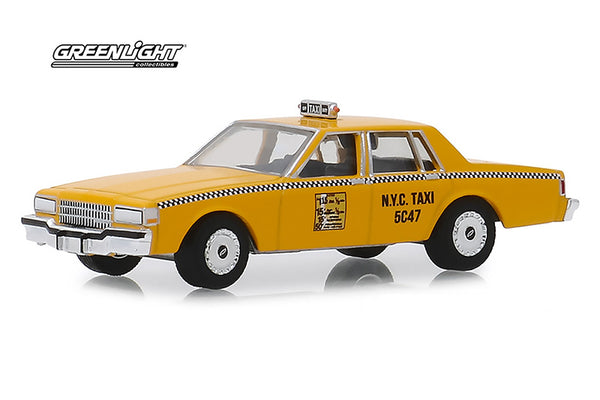 Greenlight Hobby Exclusive NYC Taxi 1987 Chevrolet Caprice 1/64 Diecast Car