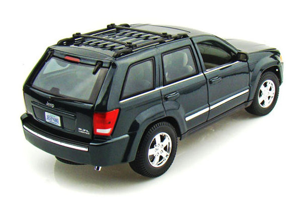 Maisto Green 2005 Jeep Grand Cherokee SUV 1/18 Scale Diecast Model Car