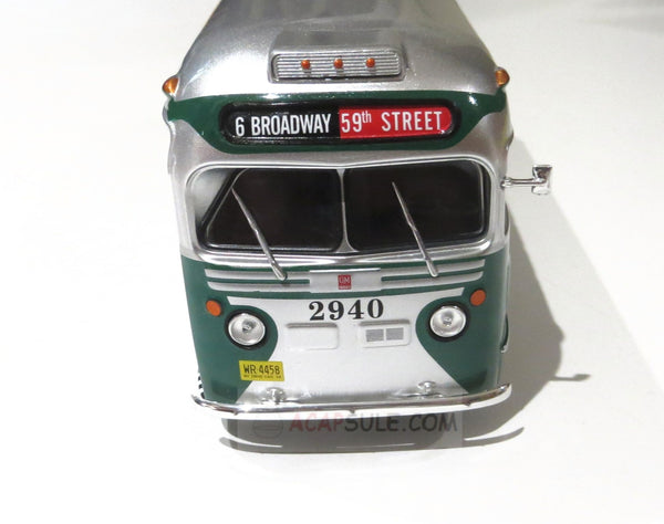 New York City Omnibus 1/43 Scale 1948 GM TDH 3610 Transit Bus Diecast Model