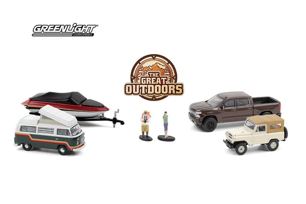 Greenlight The Great Outdoors Diorama Set includes 4 1/64 Vehicles and 2 Figures