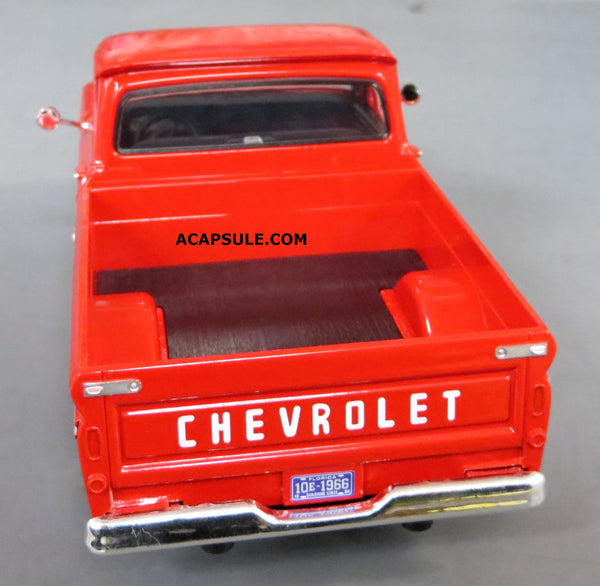 Red 1966 Chevrolet C10 Fleetside Pick Up 1/24 Scale Diecast Model