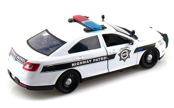 1/24 Scale Highway Patrol 2013 White Ford Police Interceptor Diecast Model