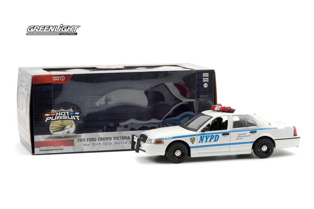 FORD CROWN VICTORIA ILLINOIS STATE POLICE 2009 1/24 FORD CROWN VICTORIA ILLINOIS STATE POLICE 2009 1/24