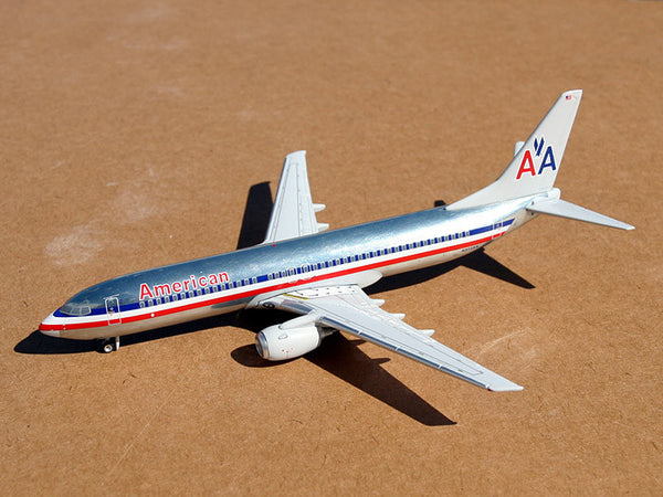 Gemini Jets American Air Lines 737-800 1/250 Scale Diecast Model