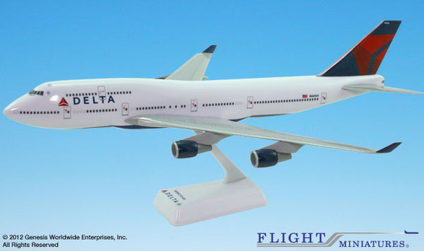 Flight Miniatures Delta Airlines Boeing 747-400 1/200 Scale Model with Stand
