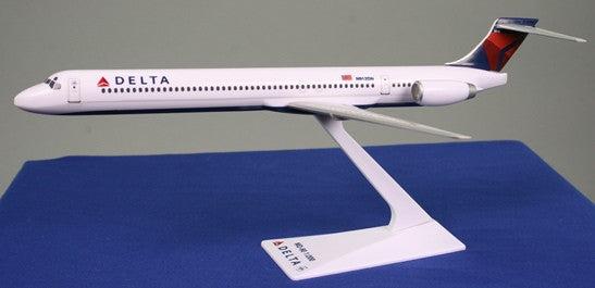 Flight Miniatures Delta Airlines MD-90 1/200 Scale Model with Stand