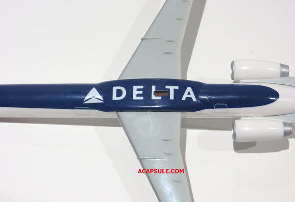 Flight Miniatures Delta Airlines MD-90 1/200 Scale Model with Stand Reg N930DN Delta on Belly