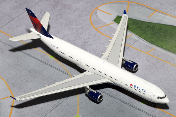 Gemini Jets Delta Air Lines Airbus A330-300 1/400 Scale Diecast Model