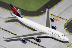 Gemini Jets Delta Air Lines 747-400 1/400 Scale Diecast Model Reg #N670US