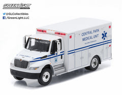 1/64 Diecast Central Park Medical Unit Vol 2013 International Durastar Ambulance