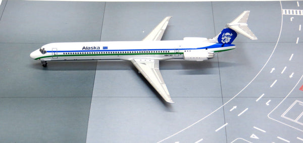 Jet-X Alaska Airlines MD-82 Flat Beaver Tail N941AS Diecast Model 1/400 Scale