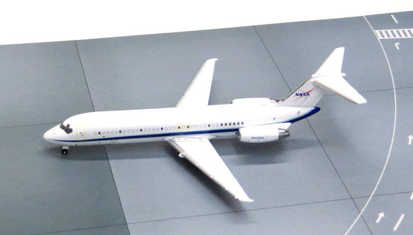 Jet-X NASA Weightless Wonder VI DC-9-30 Diecast Model 1/400 Scale N923NA