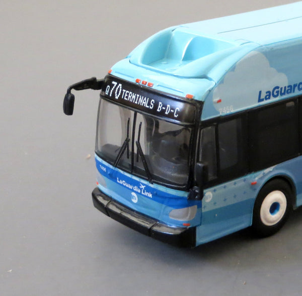 New York City MTA LaGuardia Link Q70 1/87 Scale New Flyer Xcelsior CNG Model Bus