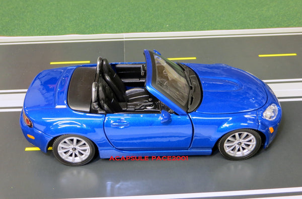 Blue Mazda MX 5 1/24 Scale Diecast Model