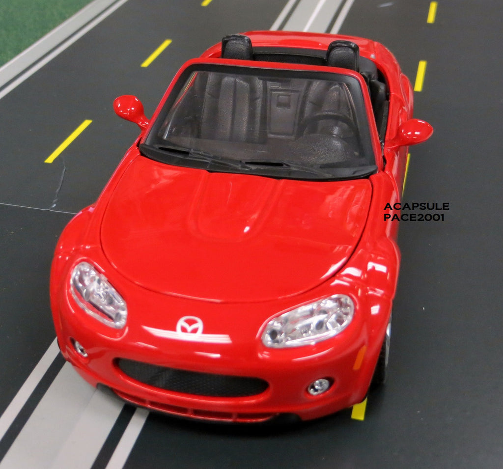 Red Mazda MX 5 1/24 Scale Diecast Model – Acapsule Toys and Gifts