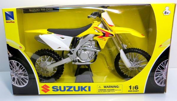 New Ray 1:6 Scale 2010 Suzuki RM-Z450