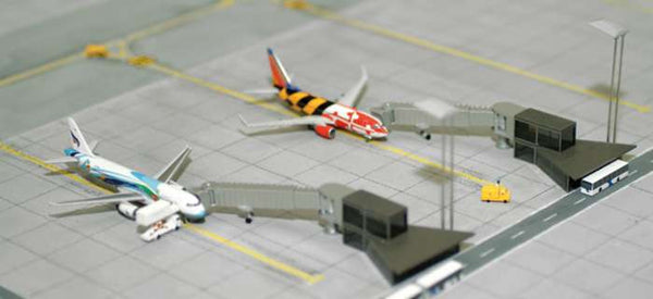 Herpa Airport Accessories Apron Boarding Station 1/500 Scale