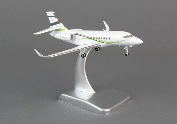Hogan Dassault Falcon 2000LX 1/200 Diecast Scale Model with Gears & Stand