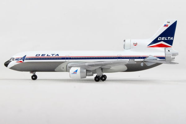 Delta Airlines Lockheed L-1011 Tristar 1/500 Diecast Model with Stand Reg N741DA