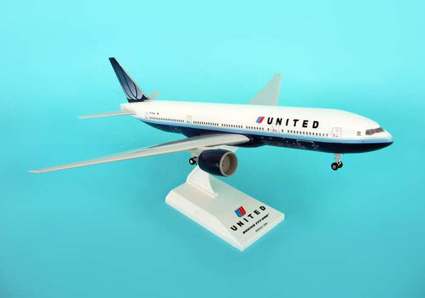 Skymarks United Airline Old Livery 777-200 1/200 Scale Plane with Stand and Gears
