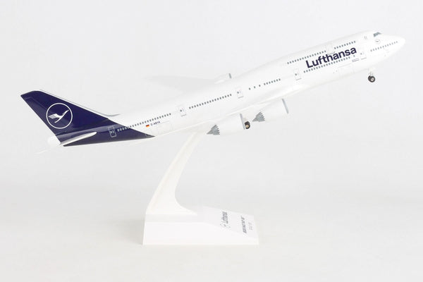 Skymark Lufthansa Boeing 747-8i 1/200 Scale Plane with Stand D-ABYA Brandenburg