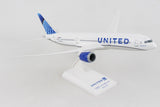 Skymarks Model United Airlines (2019 Livery) Boeing 787-9 1/200 Scale with Stand Reg N24976