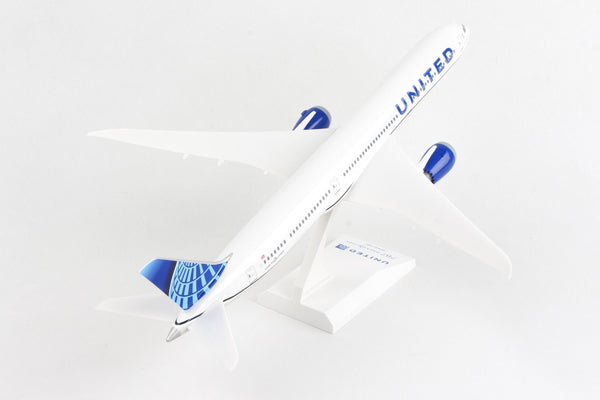 Skymarks Model United Airlines 2019 Livery Boeing 787-10 1/200 Scale with Stand