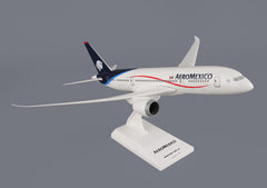 Skymarks SKR335 Model Aeromexico Dreamliner 787-8 1/200 Scale with Stand