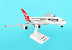 Skymarks Model Qantas Airlines Airbus A380 1/200 Scale with Stand and Gears Reg VH-OQA