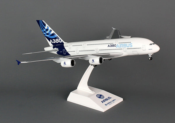 Skymarks Model Airbus Corporate A380 1/200 Scale comes with Stand and Gears