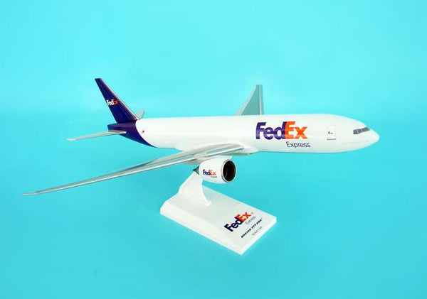 Skymarks Model Fedex Boeing 777F 1/200 Scale with Stand