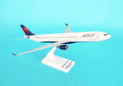 Skymarks Model Delta Airbus A330-300 1/200 Scale with Stand