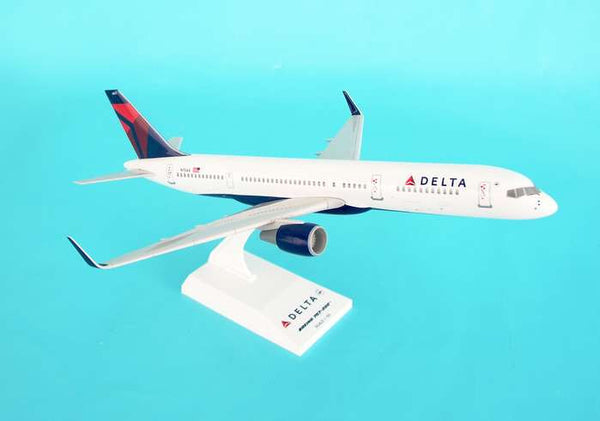Skymarks SKR545 Delta Airlines Boeing 757-200 1/150 Scale Model with Stand