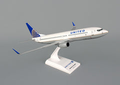 Skymarks United Airline Boeing 737-800 1/130 Scale Plane with Stand