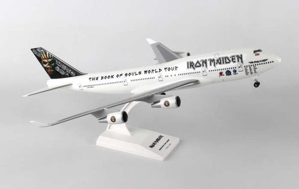 Iron Maiden Ed Force One Boeing 747-400 1/200 Scale Plane with Stand and Gears