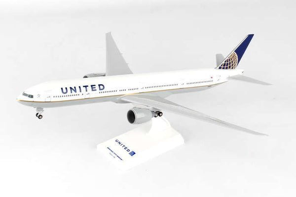 Skymarks United Airlines 777-300 1/200 Scale with Stand & Gears SKR900
