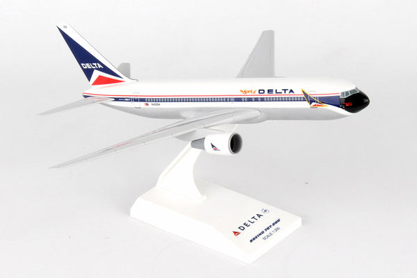 Skymarks The Spirit of Delta N102DA Boeing 767 1/200 Scale Plane with Stand