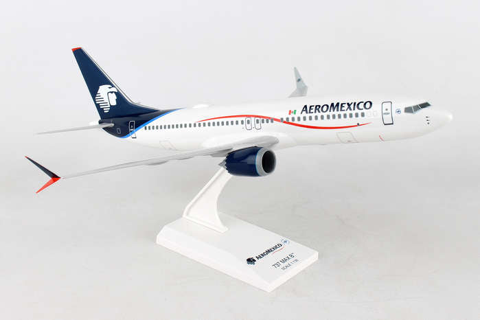 Skymarks Model Aeromexico Boeing 737 Max 8 1/130 Scale with