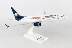 Skymarks Model Aeromexico Boeing 737 Max 8 1/130 Scale with Stand