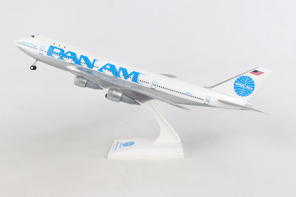 Skymarks Pan Am N747PA 747-100 1/200 Scale Model with Stand and Gears